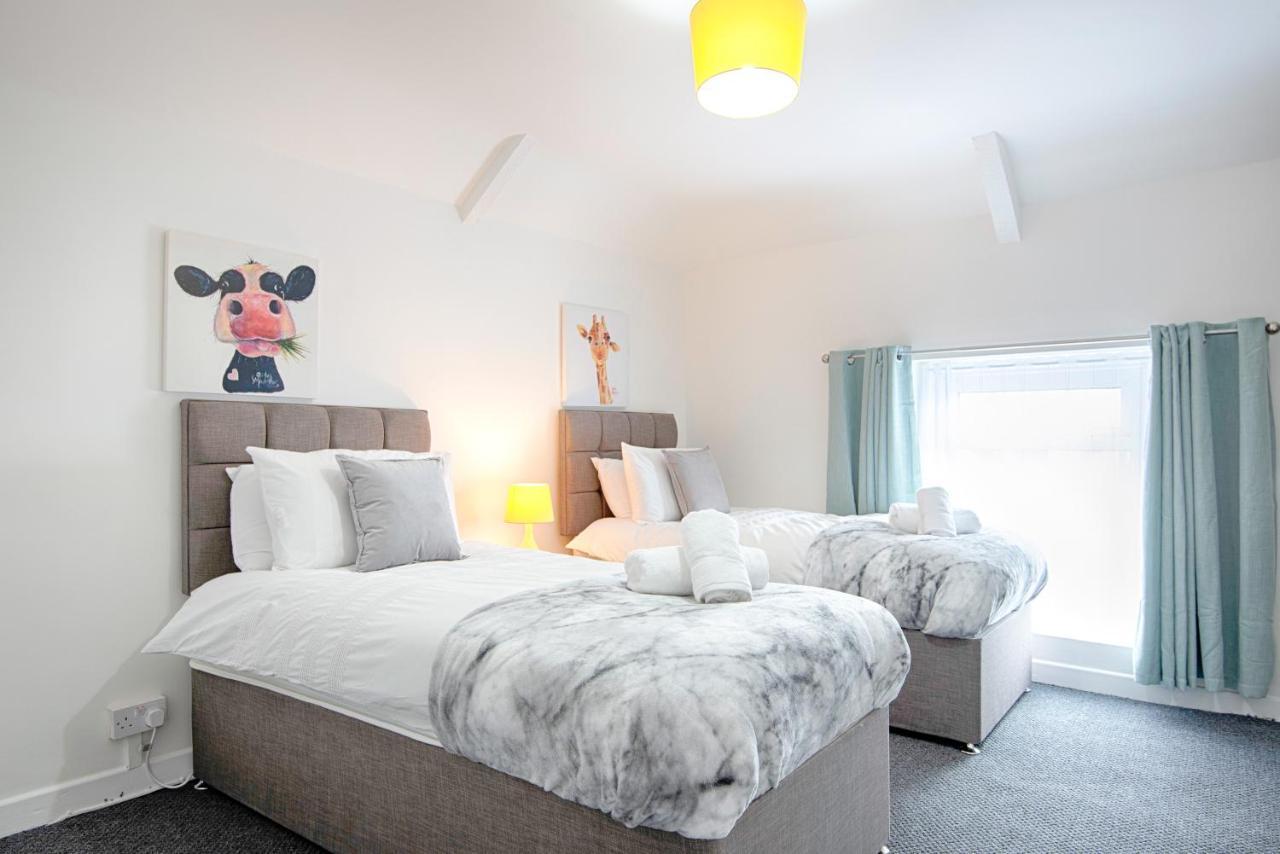 Parking, Smart Tv'S In All Rooms, Central Location Swansea Zewnętrze zdjęcie